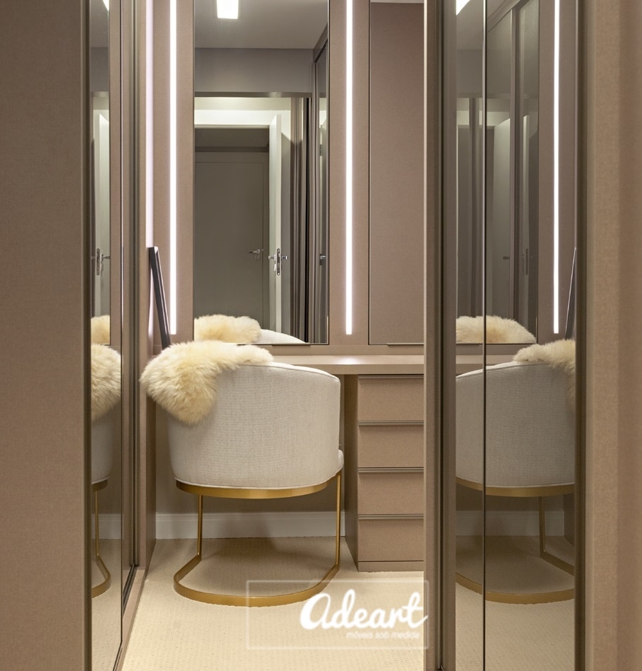 Closet e Bancada para Maquiagem